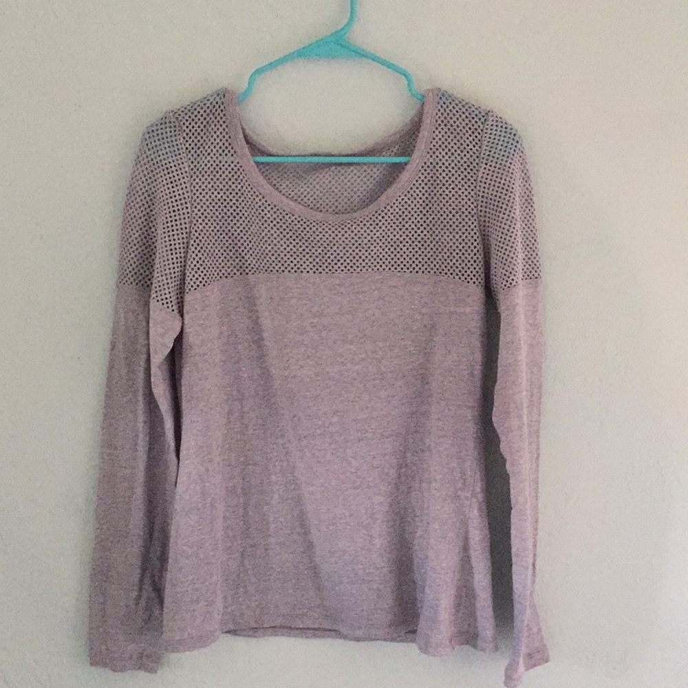 Long sleeve workout shirt